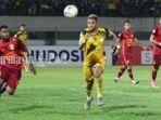 laga-liga-1-barito-putera-vs-borneo.jpg