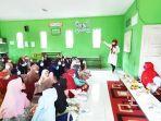 latihan-keterampilan-untuk-santriwati-di-ponpes-walisongo-banjarbaru-08082021.jpg