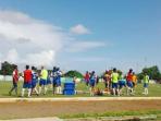 latihan-pagi-psm-makassar-di-lapangan-kodam.jpg