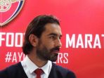 legenda-arsenal-robert-pires_20170203_110109.jpg