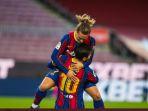 lionel-messi-bawah-merayakan-gol-barcelona-bersama-antoine-griezmann.jpg