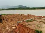 longsor-beginilah-penampakan-tanggul-pintu-limpasan-embung-langsat-besar.jpg