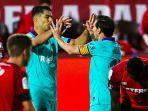 luis-suarez-dan-lionel-messi-saat-barcelona-melawan-real-mallorca.jpg