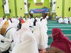 manasik-haji-di-Masjid-Nurul-Anwar-atau-Masjid-Hijau-di-Kota-Marabahan-batola-Senin-22052023.jpg