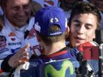 marc-marquez-dan-lorenzo_20161113_230740.jpg