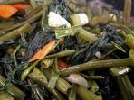 masak-kangkung-cacah-bawang-putih.jpg