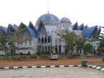 masjid-agung-nurussalam-tanahbumbu-di-wilayah-kelurahan-gunung-tinggi.jpg