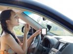 mengemudi-sambil-dandan_20151013_175020.jpg