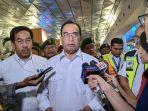 menteri-perhubungan-budi-karya-sumadi-saat-ditemui-di-terminal-3.jpg