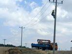 meremajakan-peralatan-jaringan-listrik-untuk-menyuplai-kelistrikan-kawasan-food-estate.jpg