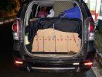 mobil-dan-bafang-bukti-miras-yang-diamankan-petugas.jpg