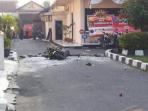 motor-pelaku-bom-bunuh-diri-di-surakarta-solo_20160705_131145.jpg
