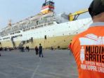 mudik-gratis-naik-kapal-laut_20170519_110639.jpg