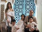 nia-ramadhani-bersama-ardie-bakrie.jpg
