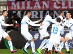para-pemain-hnk-rijeka-merayakan-gol-yang-dicetak-ke-gawang-ac-milan_20171208_053248.jpg