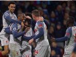 para-pemain-liverpool-fc-merayakan-gol-yang-dicetak-ke-gawang-burnley.jpg
