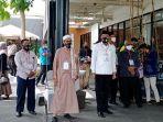 pasangan-h3-rusli-dan-h-fadlan-asy-ari.jpg