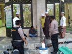 pelaku-kepergok-ingin-mencuri-di-masjid-hidayatul-mujahirin-jalan-kemuning-loktabat.jpg
