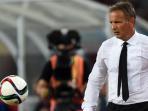 pelatih-ac-milan-asal-kroasia-sinisa-mihajlovic_20150726_075151.jpg