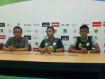 pelatih-barito-putera-u-16-ilham-romadhona_20181014_190805.jpg