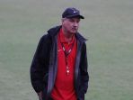 pelatih-timnas-indonesia-alfred-riedl_20161210_075553.jpg