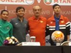 pelatih-timnas-indonesia-dan-myanmar-luis-milla-dan-gerd-zeise_20170320_183342.jpg