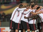 pemain-ac-milan-merayakan-gol-yang-dicetak-andre-silva-ke-gawang-austria_20170915_073545.jpg