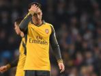 pemain-arsenal-mesut-oezil_20170303_063905.jpg