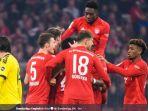 pemain-bayern-muenchen-sedang-melakukan-selebrasi-gol-keempat.jpg