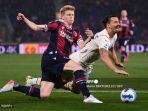 pemain-depan-ac-milan-swedia-zlatan-ibrahimovic-vs-bologna-2.jpg