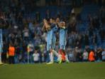pemain-manchester-city-merayakan-kemenangan_20160915_075255.jpg