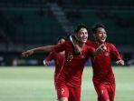pemain-timnas-u-19-indonesia-alfeandra-dewangga-19-bersama-rekan.jpg