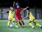 pemain-timnas-u-23-indonesia-saddil-ramdani-beraksi-saat-melawan-pemain-timnas.jpg