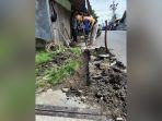 pemasangan-pipa-koneksi-baru-di-Tanjung-Berkat.jpg