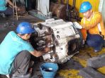 pemeliharaan-mesin-di-pltd-trisakti_20170404_110416.jpg