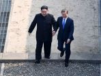 pemimpin-korea-utara-kim-jong-un-kiri-dan-presiden-korea-selatan-moon-jae-in_20180427_163421.jpg