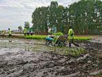 penanaman-padi-di-lahan-BP-Lestari-di-Desa-Jejangkit-Muara.jpg