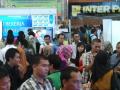 pencari-kerja-job-fair.jpg