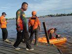 pencarian-korban-tenggelam-di-sungai-barito.jpg