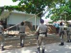 penertiban-pkl-pasar-paringin_20160809_151738.jpg