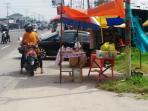 penjual-bunga-pemakamam_20150617_085259.jpg