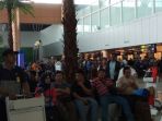 penumpang-di-bandara-supadio-pontianak_20171113_084930.jpg