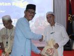 penyerahan-paket-sembako-di-Lapas-Kelas-IIA-Banjarmasin.jpg