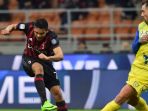 penyerang-ac-milan-carlos-bacca_20170305_074357.jpg