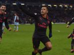 penyerang-arsenal-alexis-sanchez-merayakan-golnya-dari-titik-putih-ke-gawang-burnley_20180120_074909.jpg