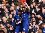 penyerang-chelsea-olivier-giroud-kanan-berselebrasi-setelah-dia-mencetak-gol.jpg