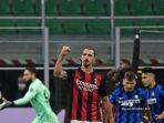 penyerang-swedia-ac-milan-zlatan-ibrahimovic-tengah-merayakan-kemenangan.jpg