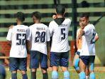 persela-lamongan-latihan-saat-menjalani-kompetisi-piala-menpora-2021.jpg