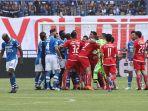 persib-vs-persija-dalam-lanjutan-pertandingan-liga-1.jpg