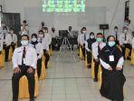perwakilan-peserta-latsar-cpns-yang-mengikuti-penutupan-di-gedung-2-diklat-bkd-hss.jpg